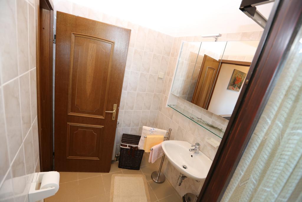 Villa Vera Icici Luaran gambar