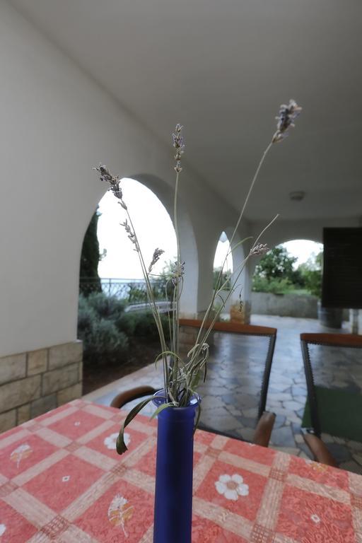 Villa Vera Icici Luaran gambar