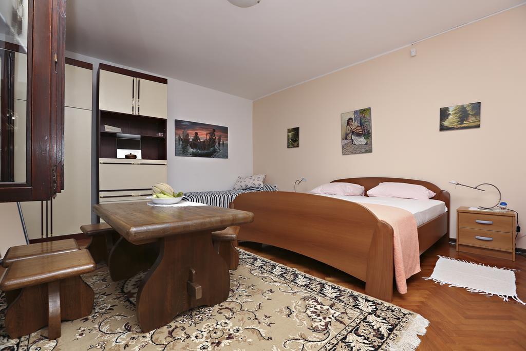 Villa Vera Icici Luaran gambar