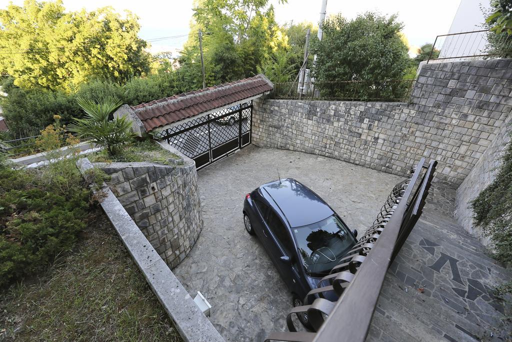 Villa Vera Icici Luaran gambar